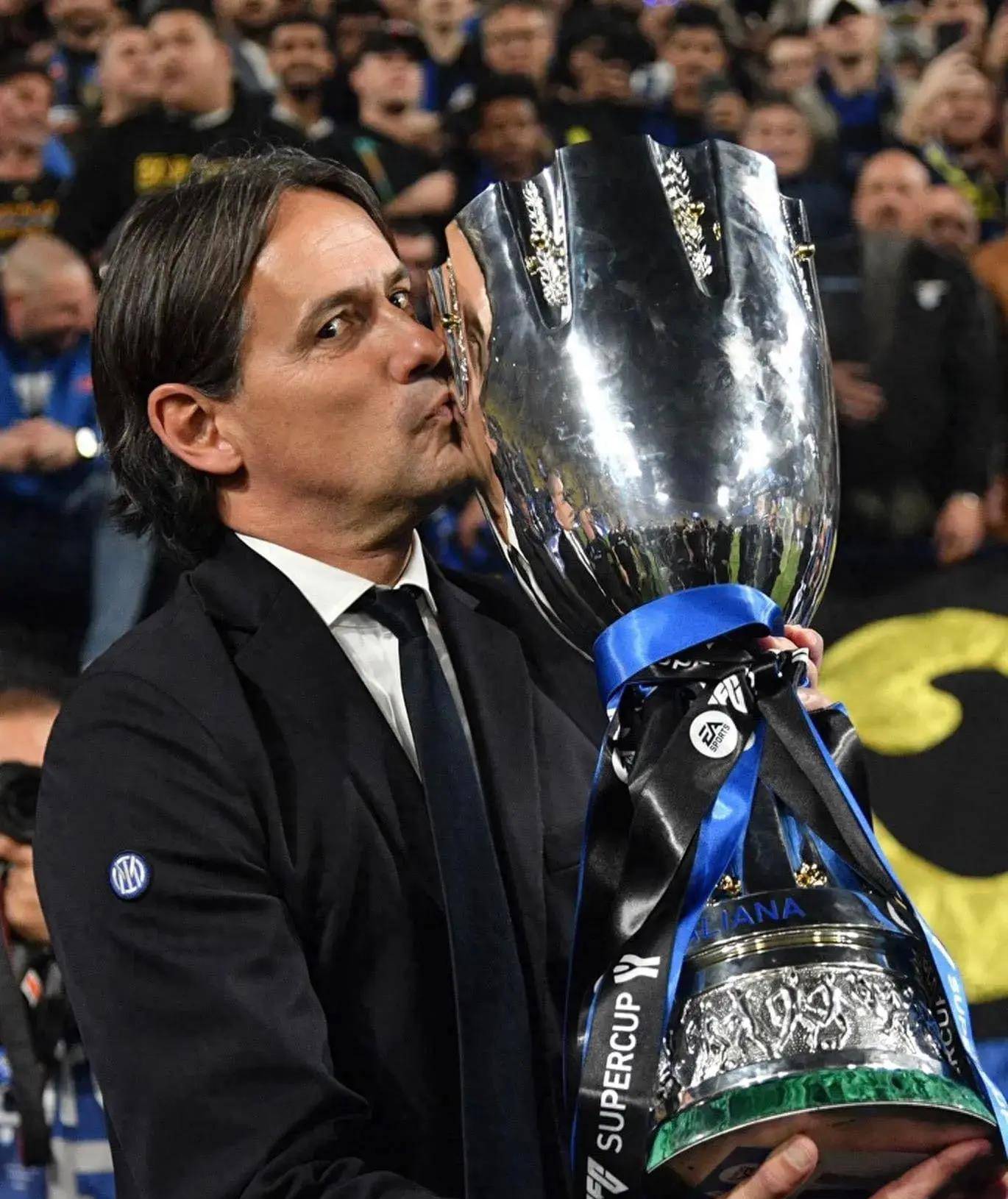  那不勒斯vs国米争冠 