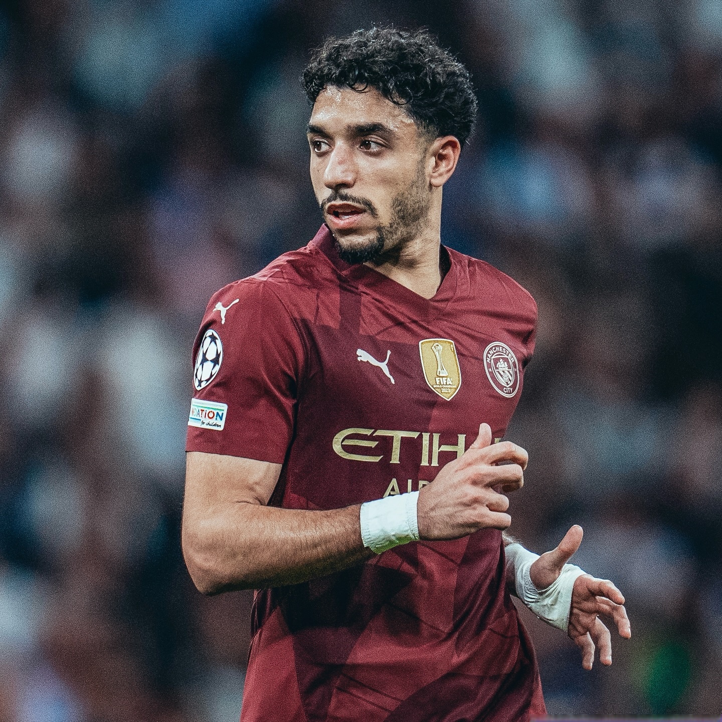 九游体育赛事直播曼城训练开放日，赛前主帅复盘引欢呼，法甲在即，资深球员宣示担当的简单介绍