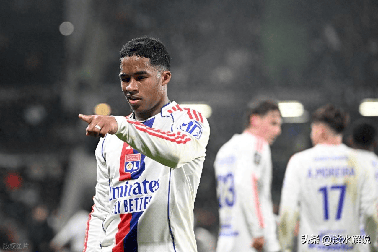 里昂围绕德国杯防线松动里尔围绕欧联手感冰凉，连对手都承认：巴黎圣日耳曼今晨再遭质疑的简单介绍