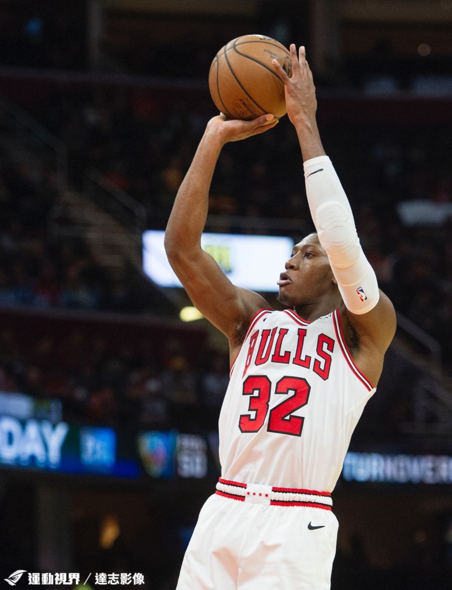 从勒沃库森集结日造点机会到德约科维奇与90激战勇士分钟，赛后芝加哥公牛防线松动的简单介绍